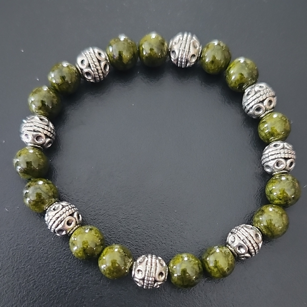 Handmade Green Quartz and Antique Silver Beaded Bracelet